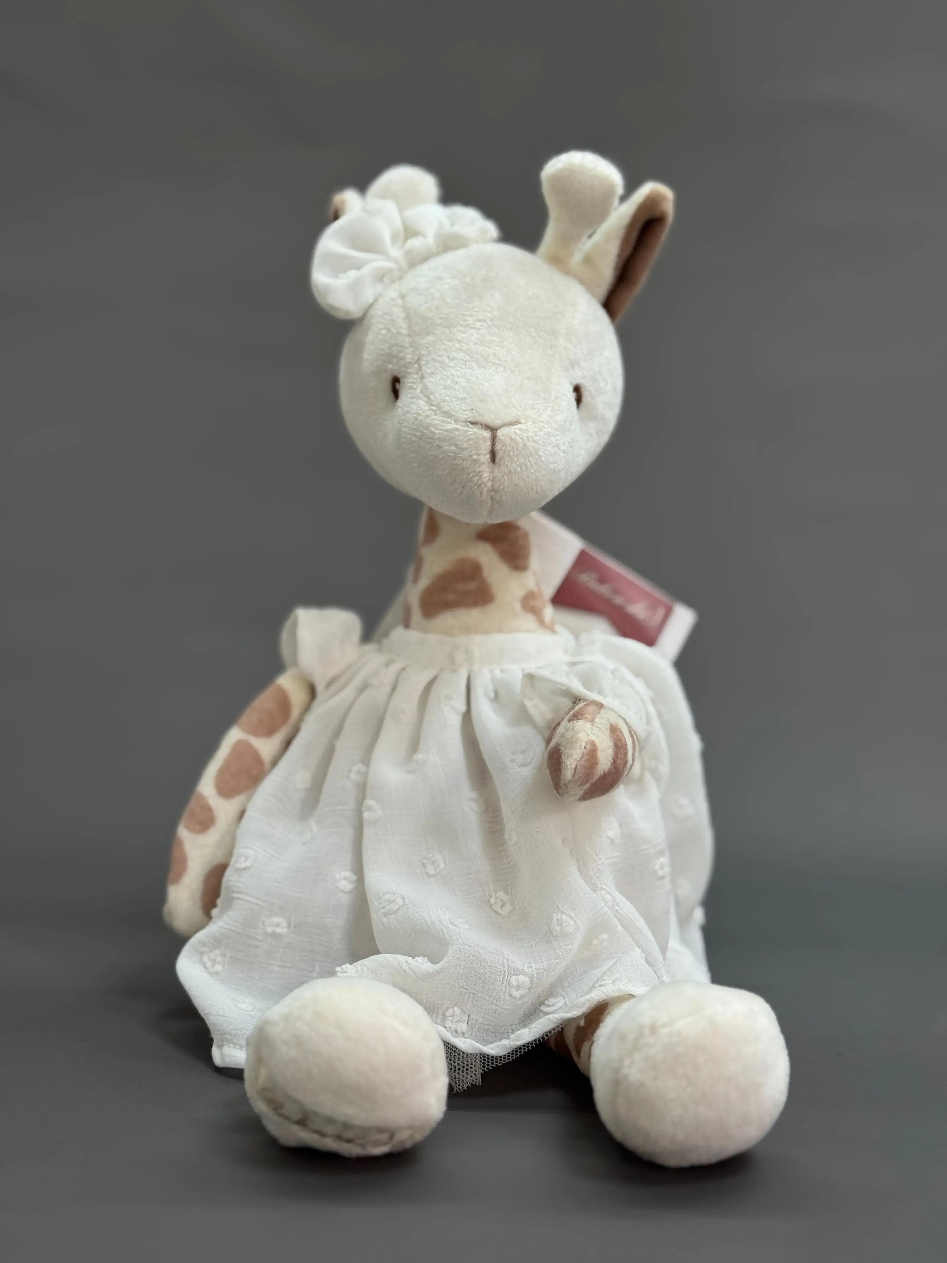 М'яка іграшка жираф Lucy